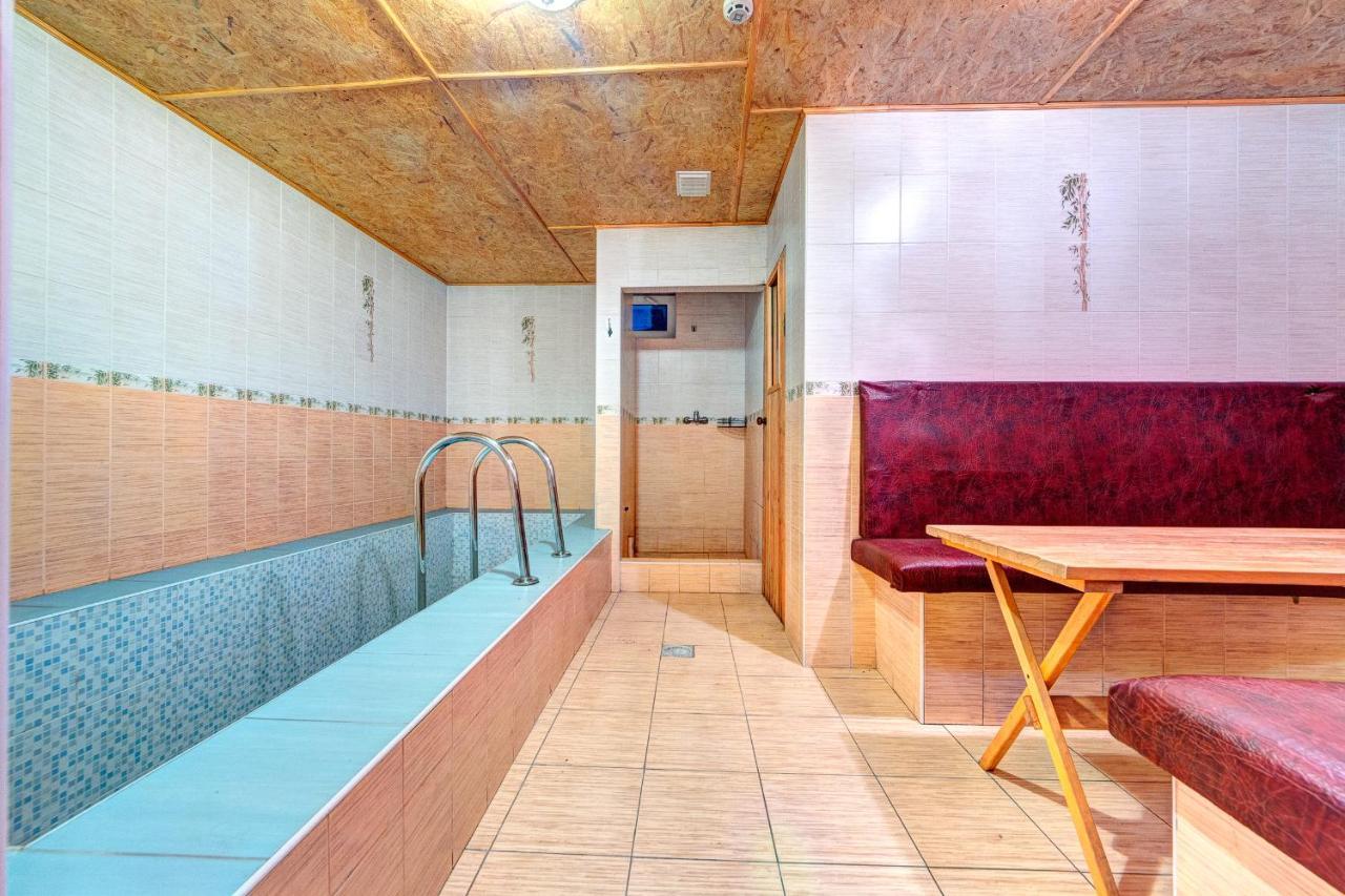 Hotel Zvezda Kyjev Exteriér fotografie