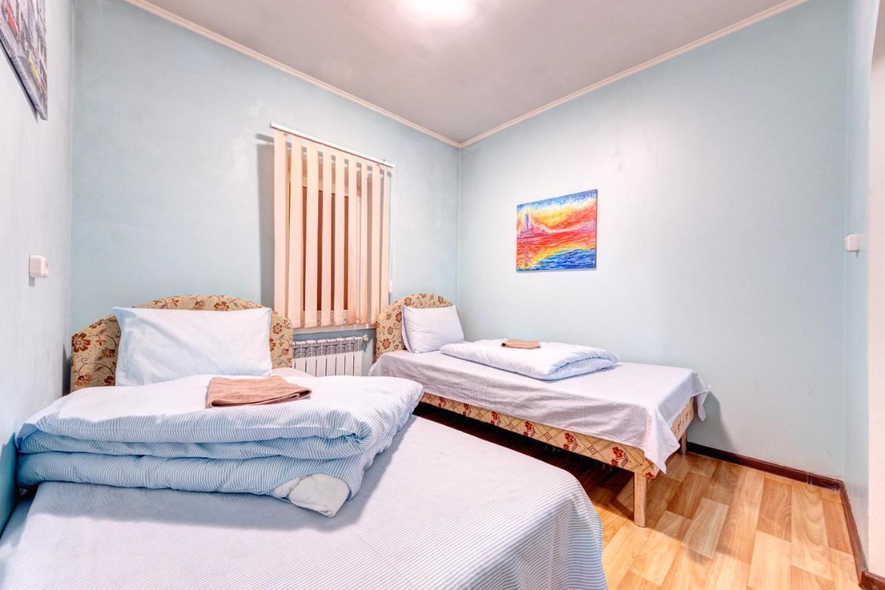 Hotel Zvezda Kyjev Exteriér fotografie