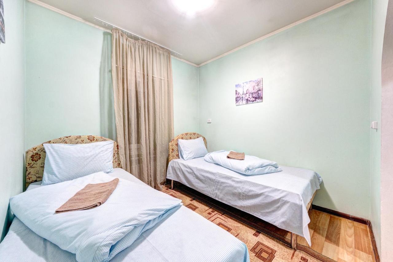 Hotel Zvezda Kyjev Exteriér fotografie