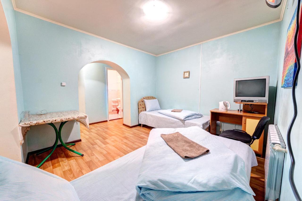 Hotel Zvezda Kyjev Exteriér fotografie